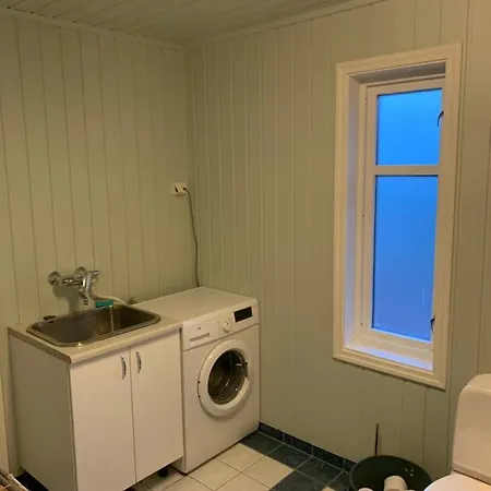 Feriehus Emmahuset Ballstad
